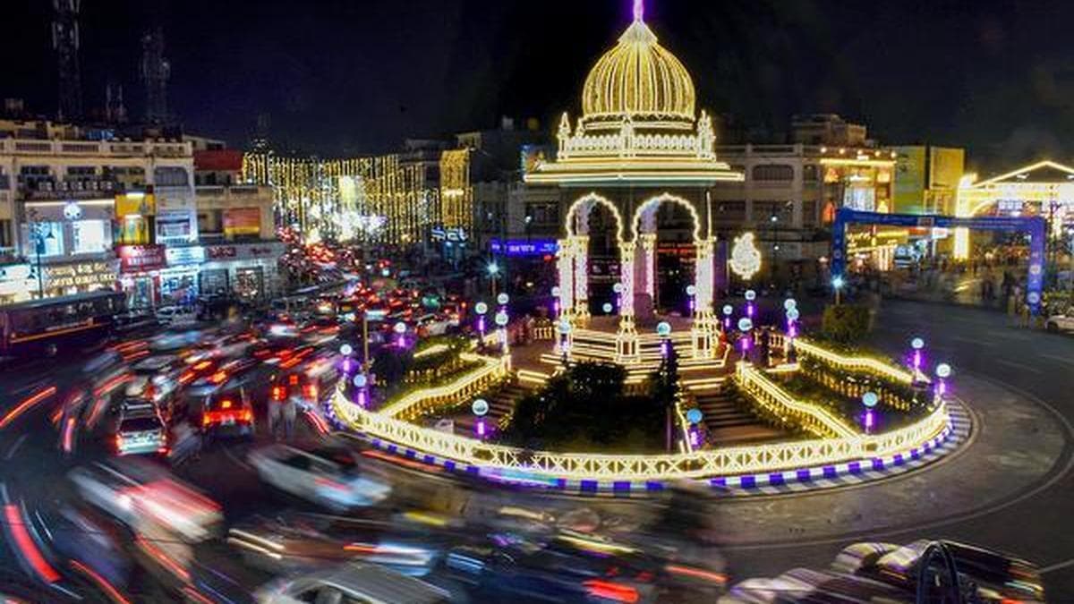 Mysore Chalo Anniversary Commemorated with Civic Tributes and Historical Reflection