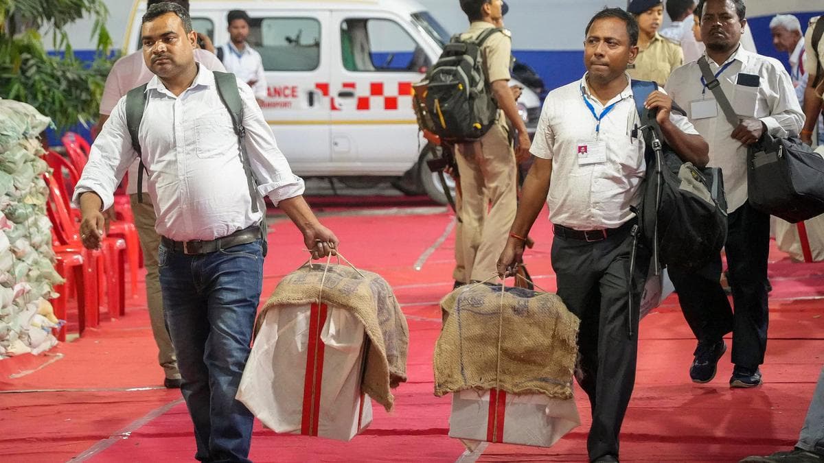 Bihar Legislative Council Elections Witness Massive Educator Turnout Amid High Stakes