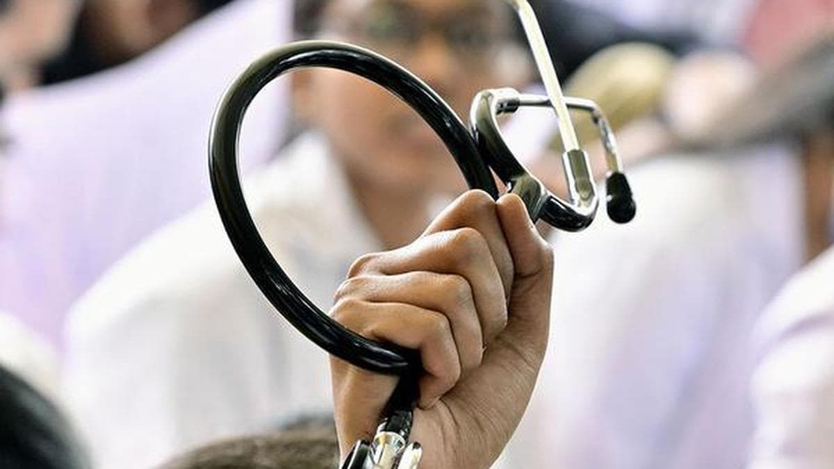Kerala Healthcare Strains as Registered Medical Practitioners Exceed 100,000 Amid Job Crisis