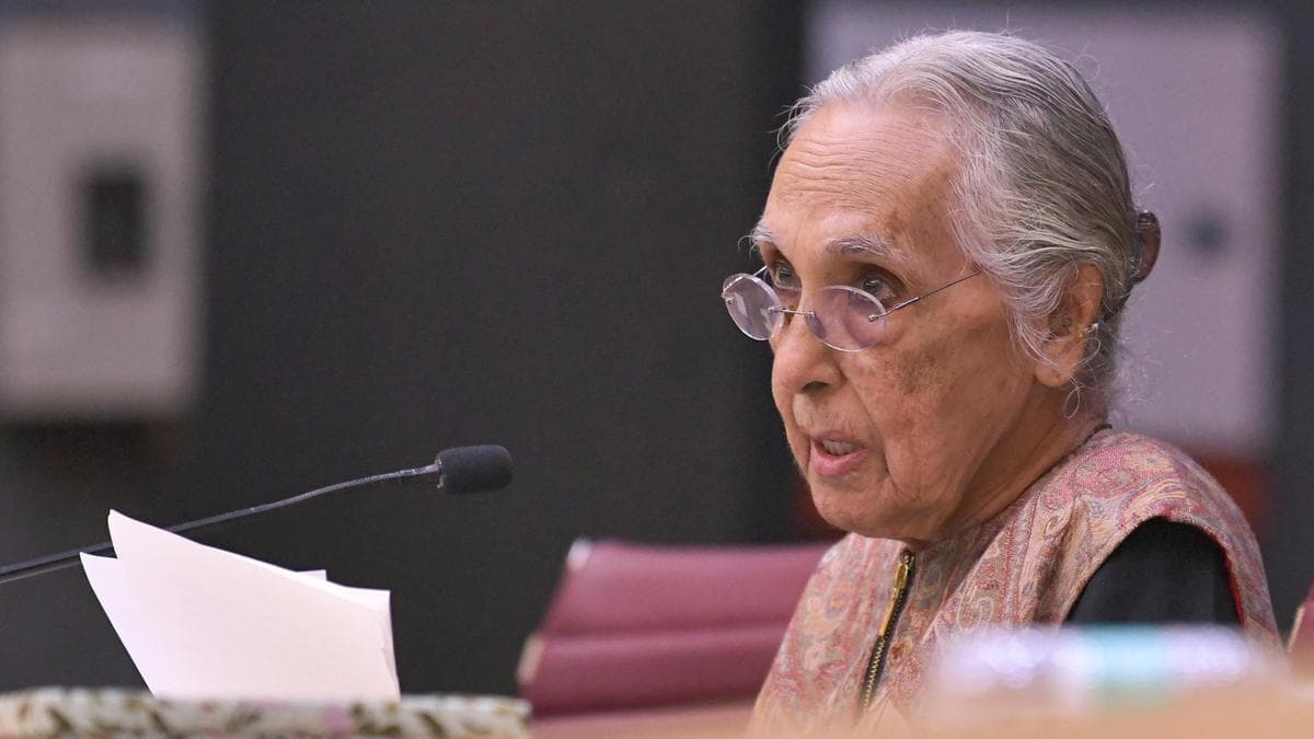 Renowned Historian Romila Thapar Argues Hindutva Narratives Stem from Colonial-Era Historiography
