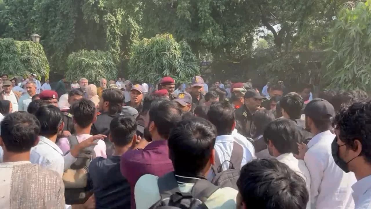 Jamia Millia Islamia Shifts Classes Online Following Violent Student-Guard Clashes Over Union Restoration