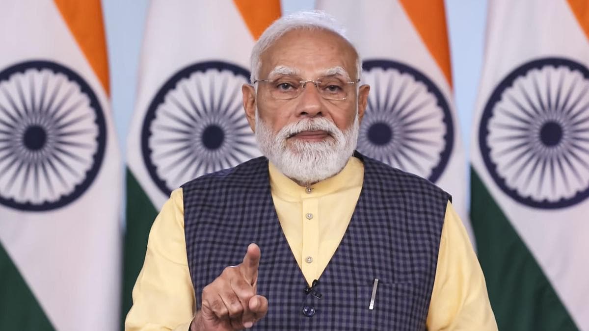 PM Modi Urges Citizens to Prioritize Indigenous Goods Ahead of Festive Season During Mann Ki Baat