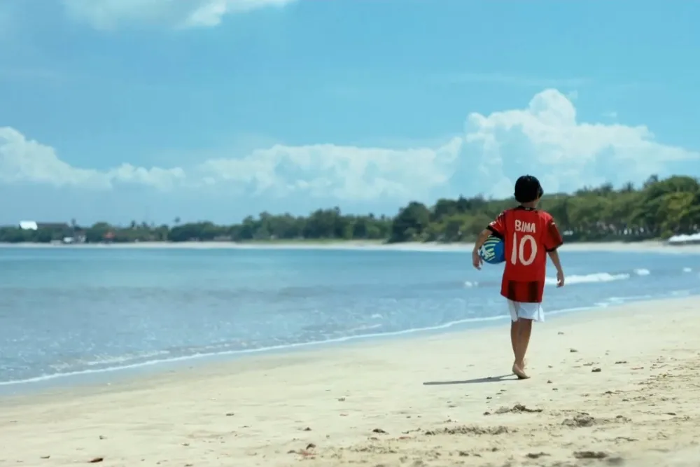 AC Milan Legend Alessandro Costacurta Stars in International Soccer Drama Forza Heading to Tokyo Market