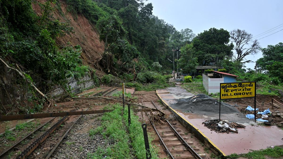 Severe Monsoonal Deluge Sparks Seven Fresh Landslips Across Nilgiris, Injuring Three