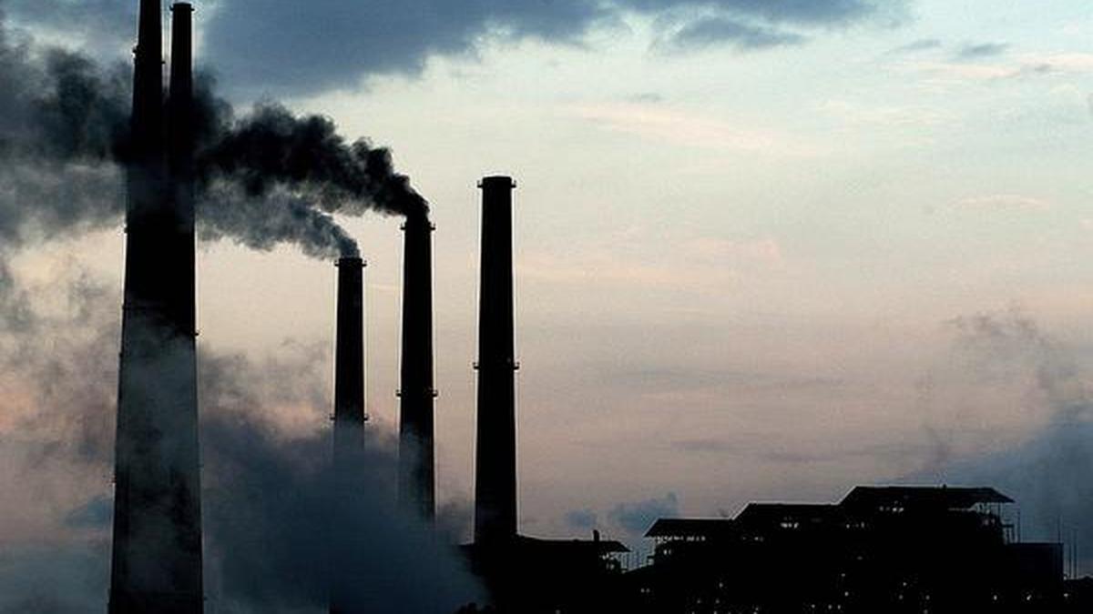 CPCB Issues Closure Warnings to Non-Compliant NCR Industrial Units Over Emission Norm Violations