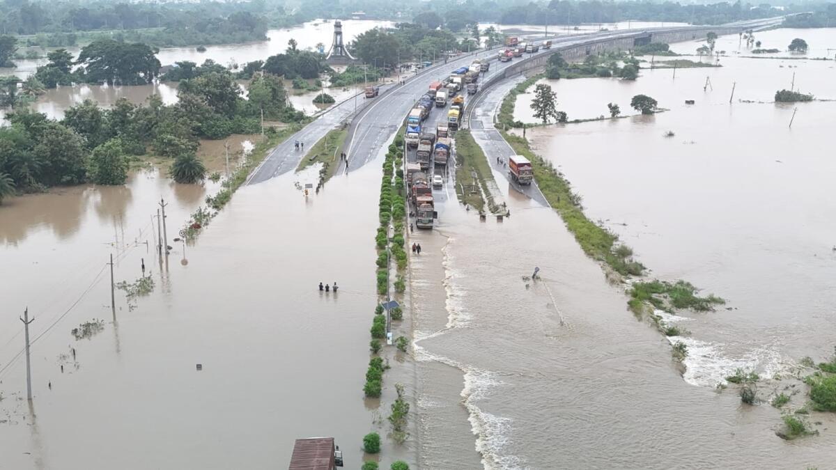 Cyclone Arnab Paralyzes Andhra Pradesh: Over 10,000 Displaced and NH-16 Submerged Amid Severe Flooding