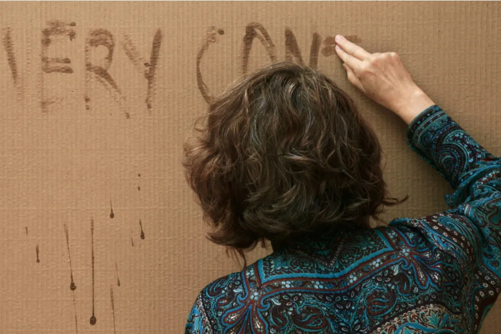 ‘Every Contact Leaves a Trace’ Director on Why She Hired a Detective: ‘I’m Trying to Reconstruct a Life Story’