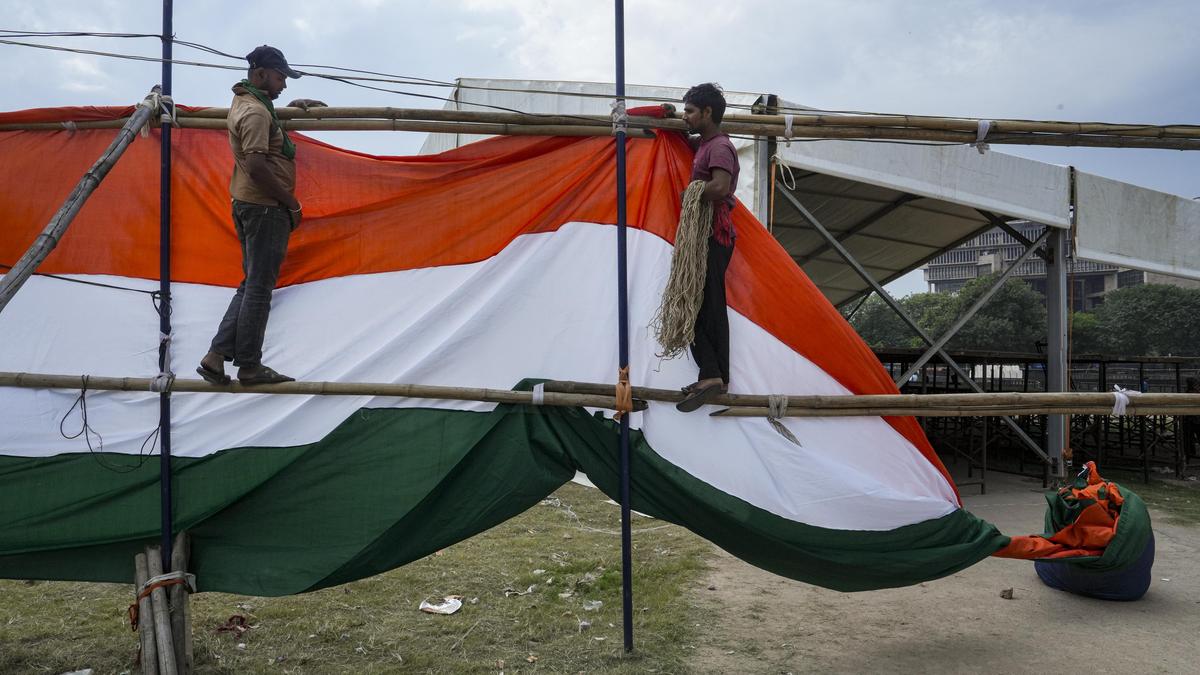 Delhi Traffic Police Announces Major Restrictions and Diversions for INDIA Bloc Ramlila Maidan Rally