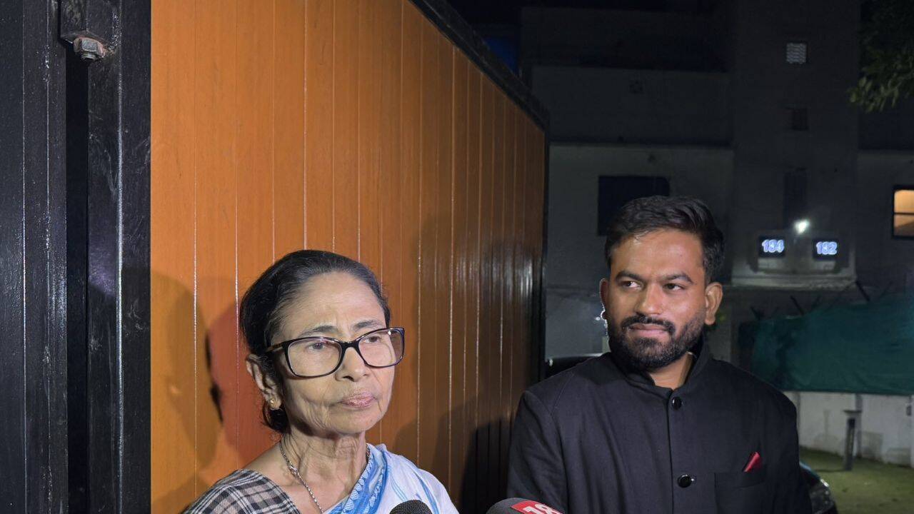 Dipke Meets West Bengal Chief Minister Mamata Banerjee, Clarifies CJP Stance on INDIA Bloc Rally