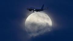 Stunning Global Displays Mark October Hunter's Moon Illumination