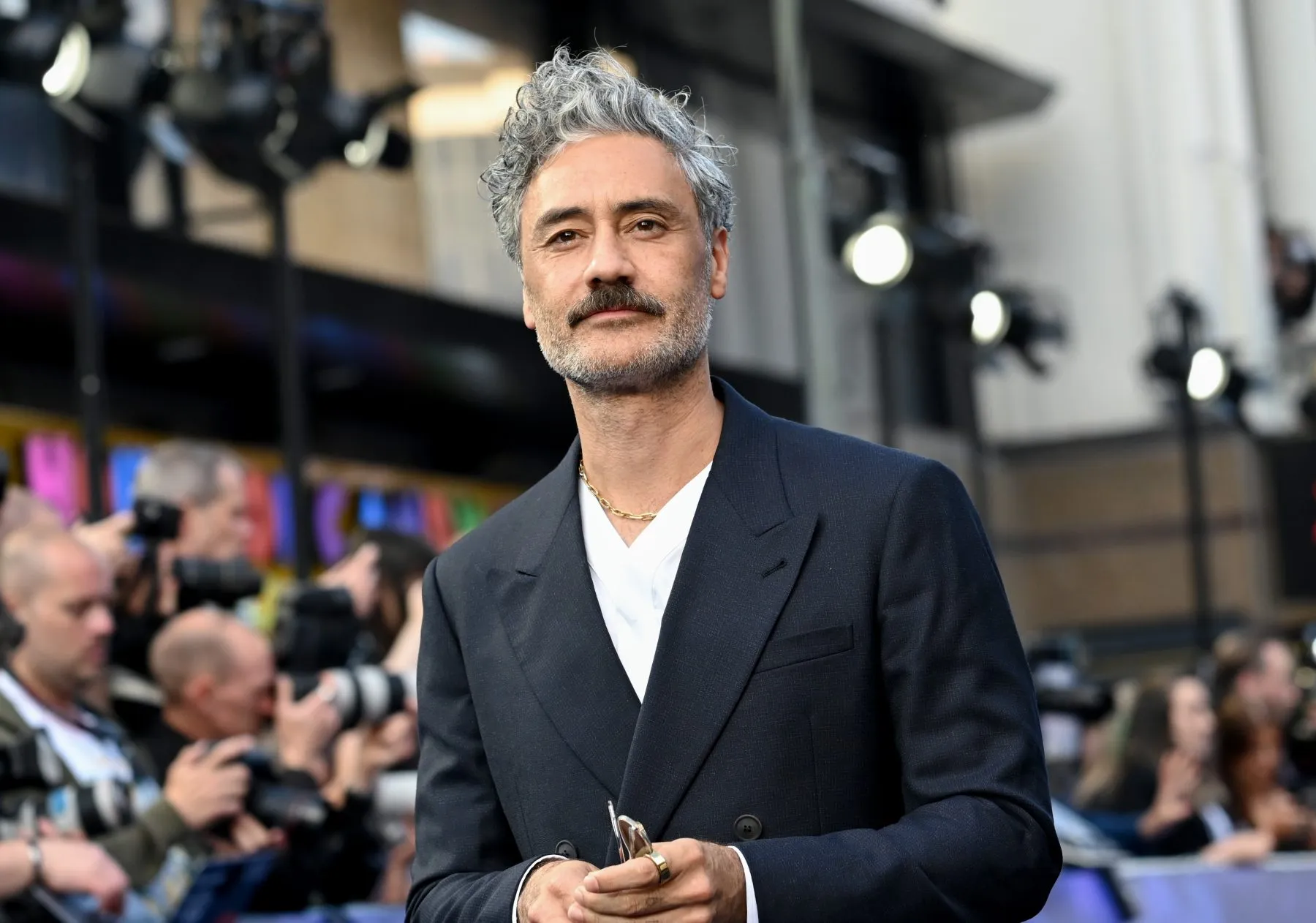 Taika Waititi Dismisses Critics of Klara and the Sun as Irrelevant Amid Disappointing Box Office