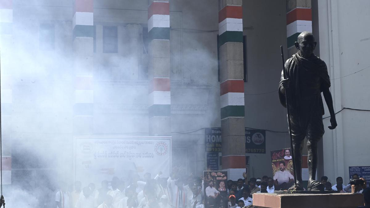 Telangana Congress plans to mobilise 10,000 cadres for Delhi rally