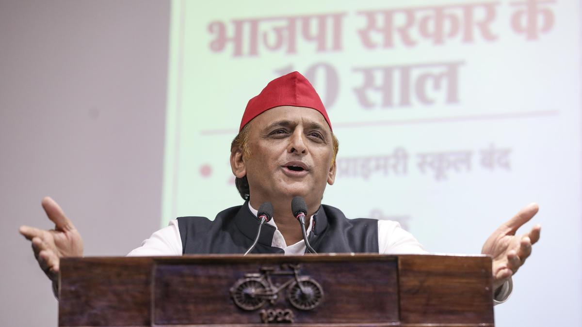 Akhilesh Yadav Claims Uttar Pradesh Chief Minister Neglected Varanasi for Personal Stronghold in MLC Elections